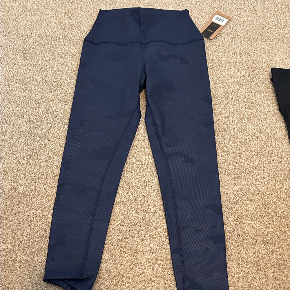 Lot of Four Pairs of RPM Leggings - Picture 4 of 4